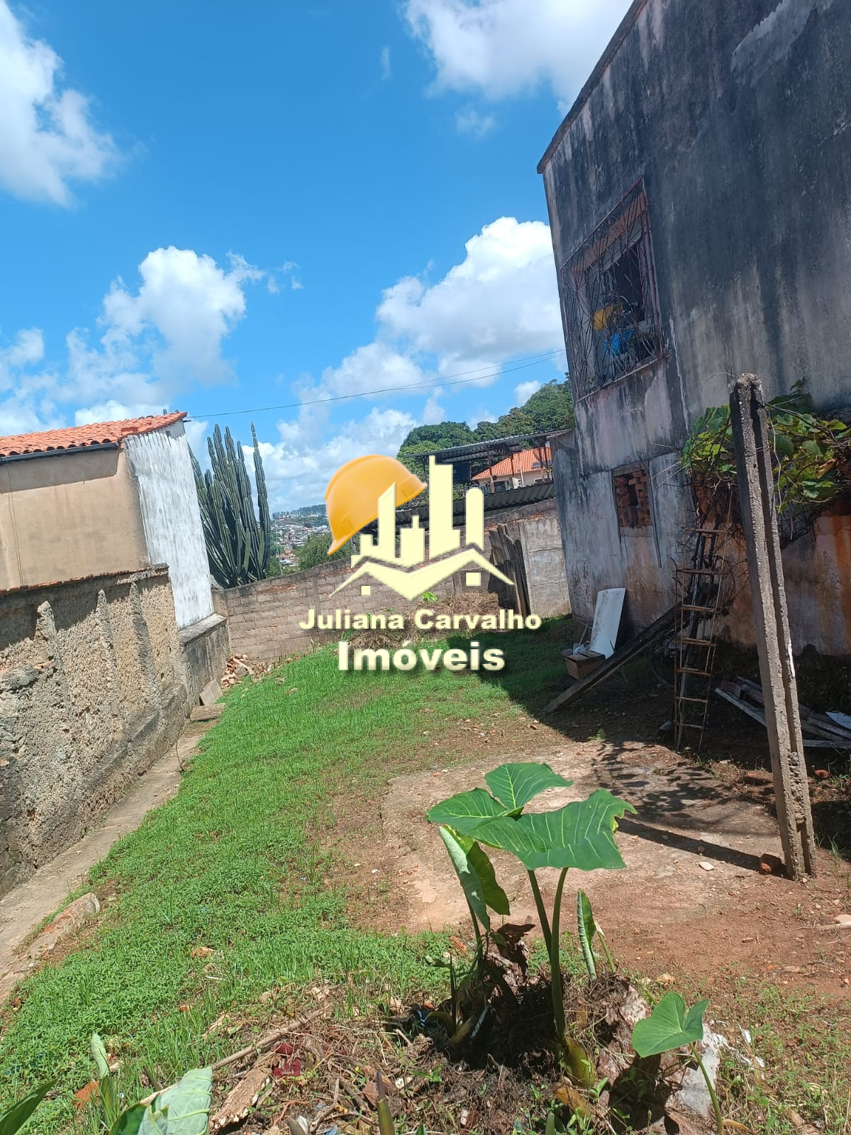 Casa no Tejuco próximo a Igreja do Rosário (6)