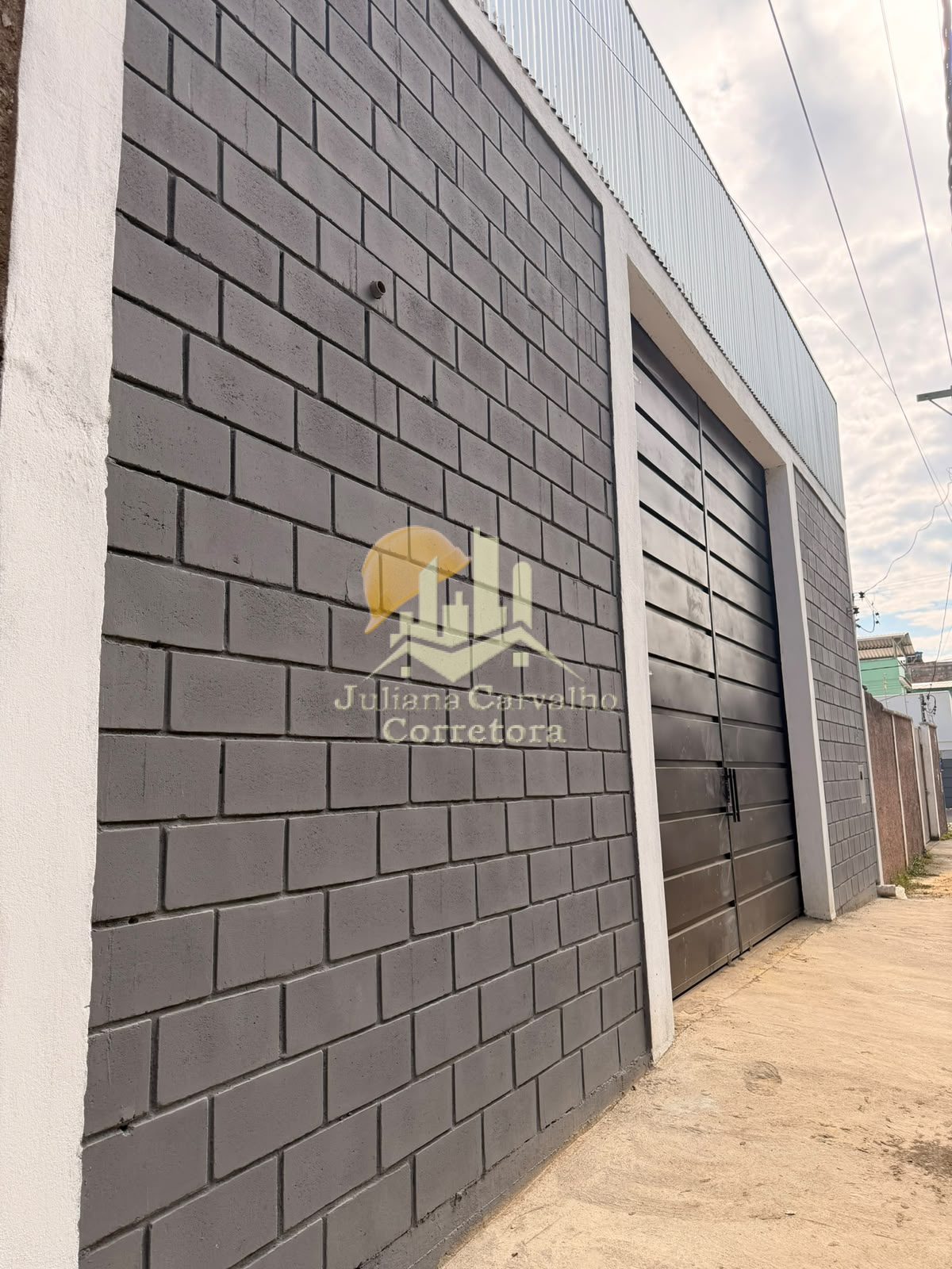 IMÓVEL COMERCIAL EXCELENTE EM SANTA CRUZ DE MINAS! (2)