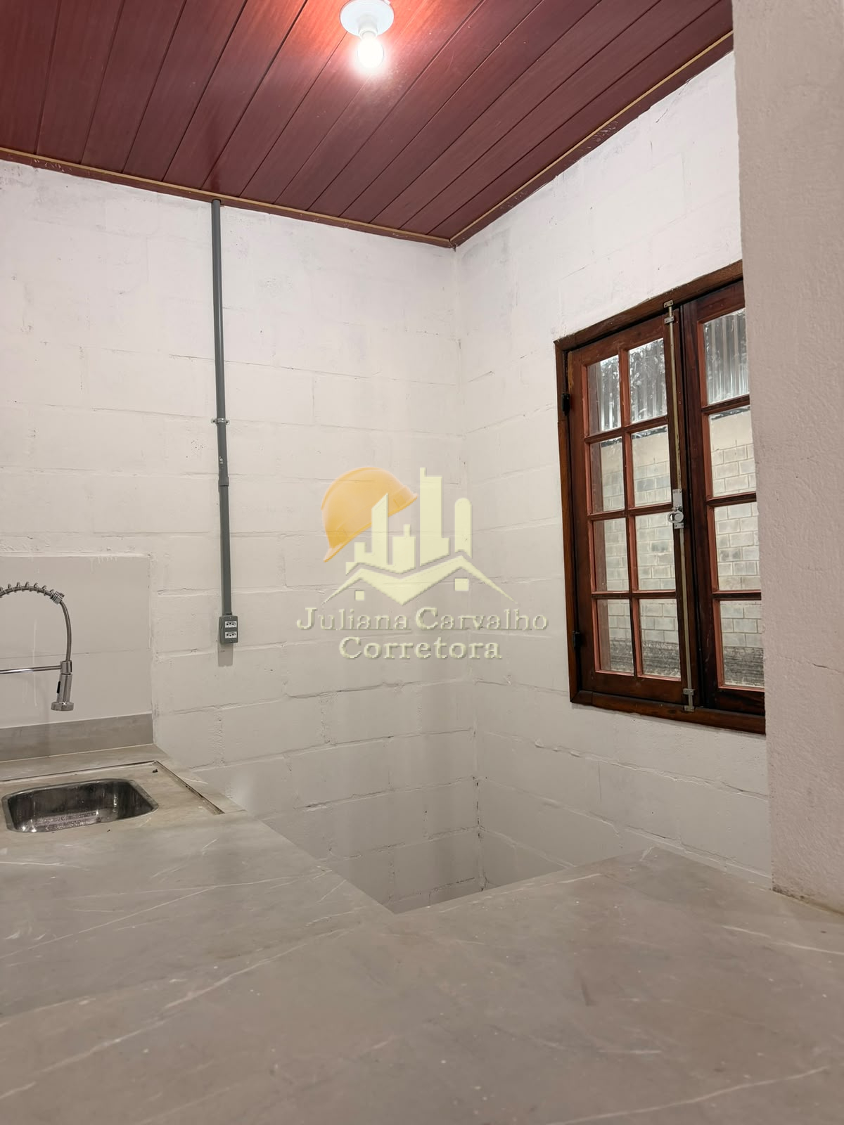 IMÓVEL COMERCIAL EXCELENTE EM SANTA CRUZ DE MINAS! (4)
