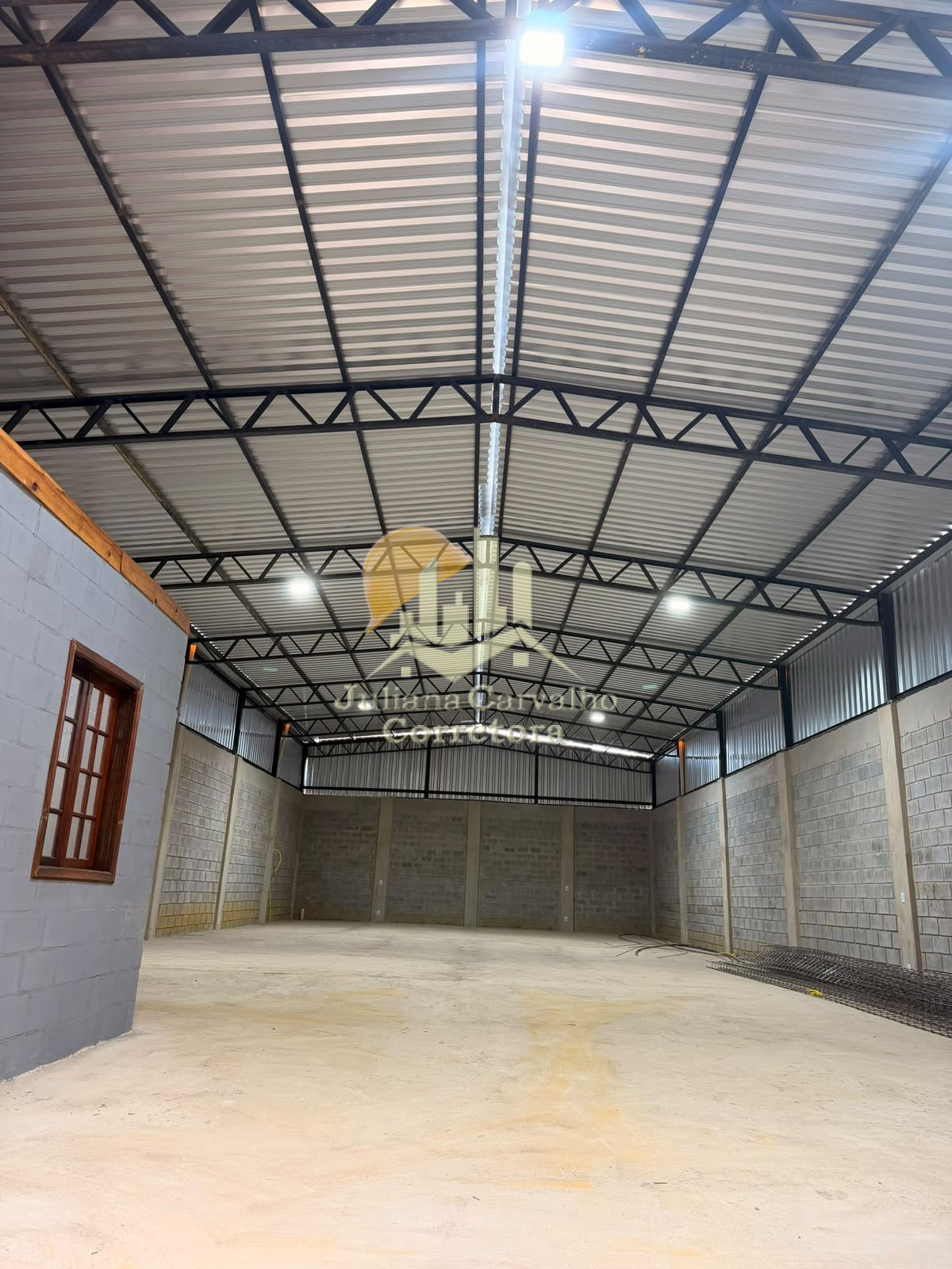 IMÓVEL COMERCIAL EXCELENTE EM SANTA CRUZ DE MINAS! (5)
