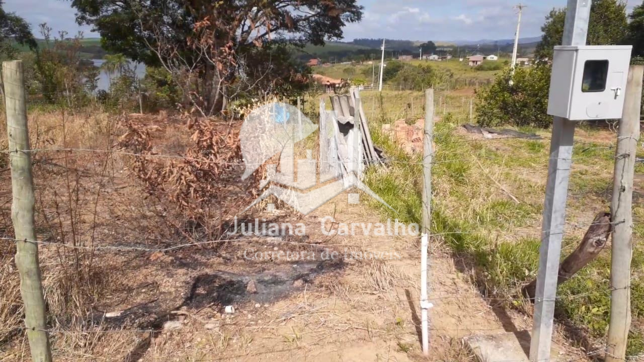 Lote na Represa de Brasilinha