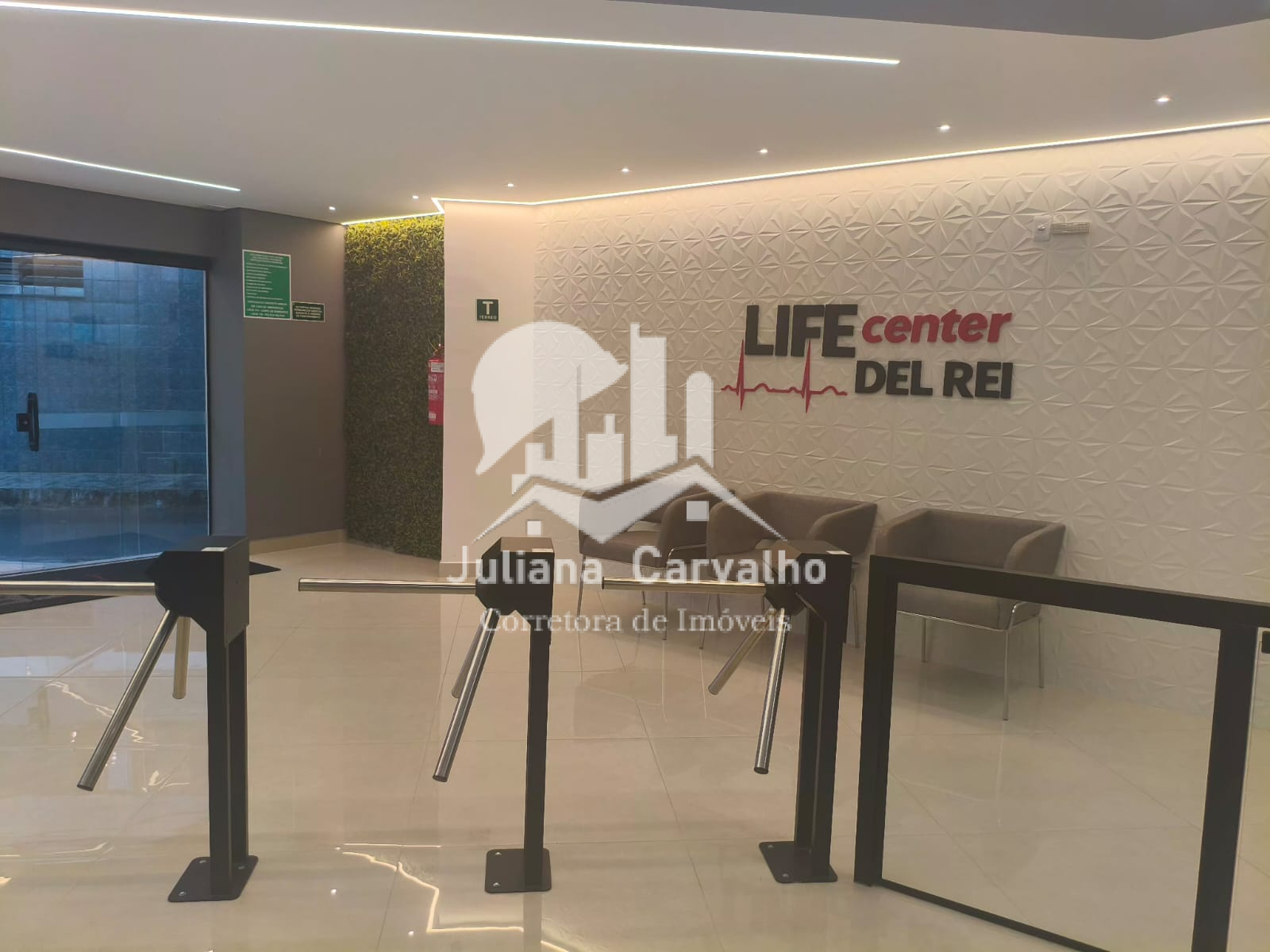 🏢 SALA COMERCIAL À VENDA