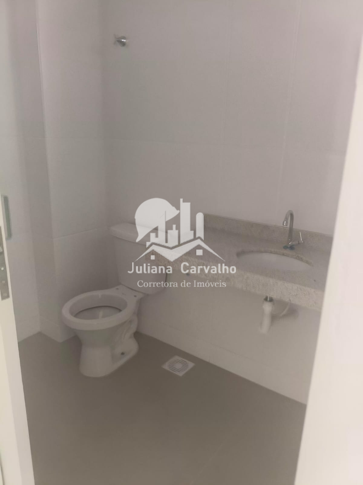 🏢 SALA COMERCIAL À VENDA (8)